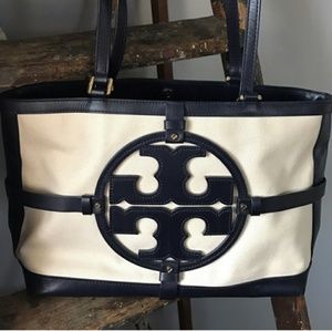 Beautiful Tory Burch navy blue and cream handbag