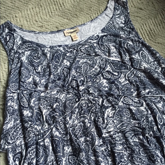 Blue and white front ruffle tank - Picture 2 of 4