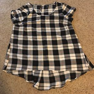 Torrid sheer plaid top Sz 2XL
