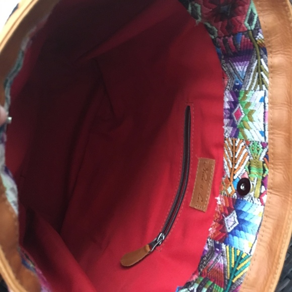 Nena & Co. Cadiz Tote - Picture 3 of 3