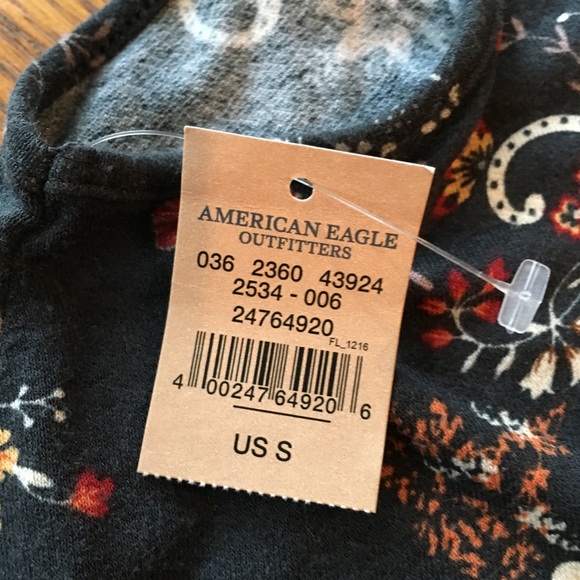 American Eagle Tank Size Small, new with tags - Picture 5 of 8