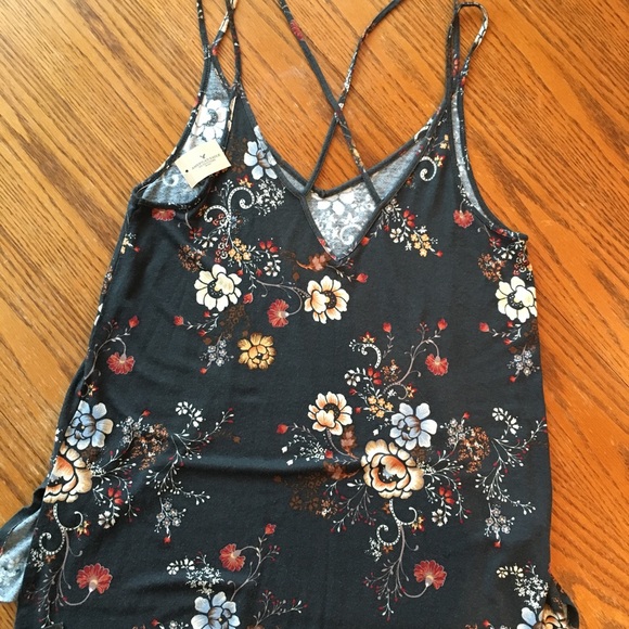 American Eagle Tank Size Small, new with tags - Picture 7 of 8
