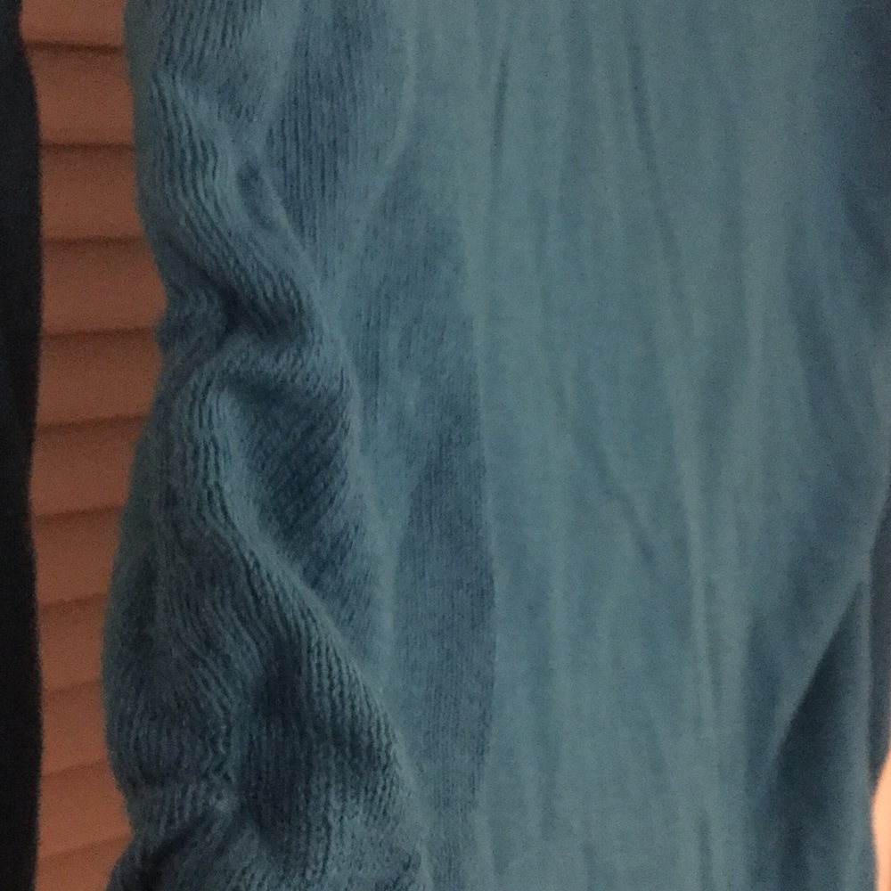 Sweater - Picture 2 of 3