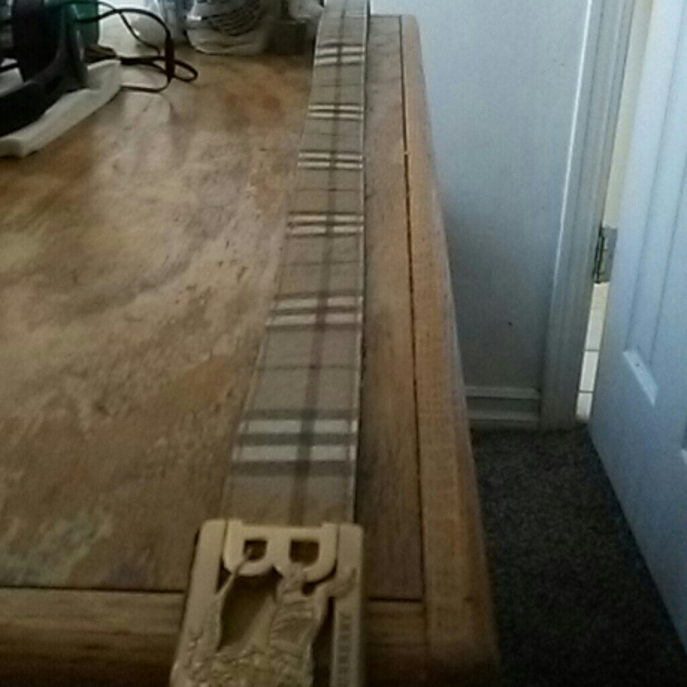 Burberry belt - Picture 2 of 4