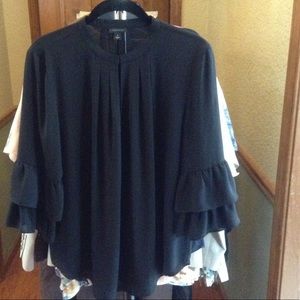 Ann Taylor 3/4 ruffled sleeves, Black M