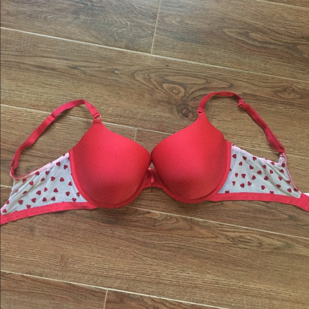 Very cute Victoria's Secret bra!