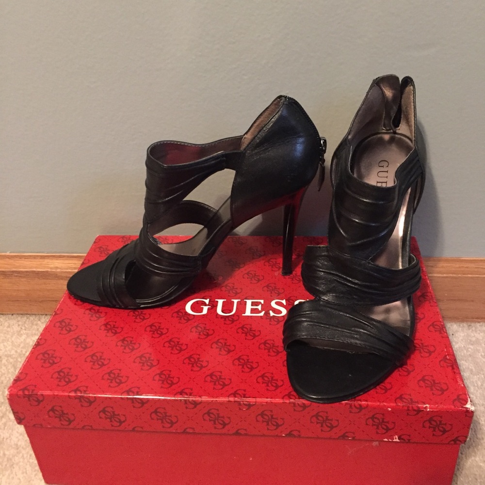 Guess heeled sandals