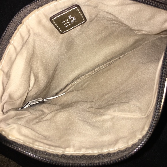 Little clutch with two pockets. - Picture 5 of 5