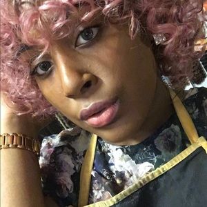 Meet your Posher, Arielle