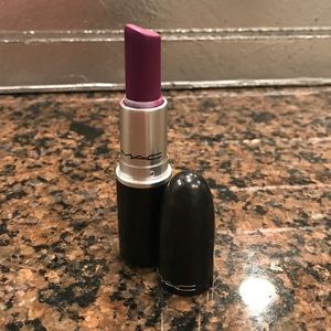 MAC Heroine Matte Lipstick