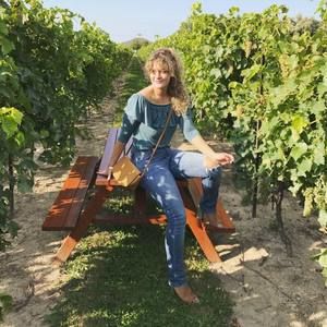 Meet your Posher, Jessica