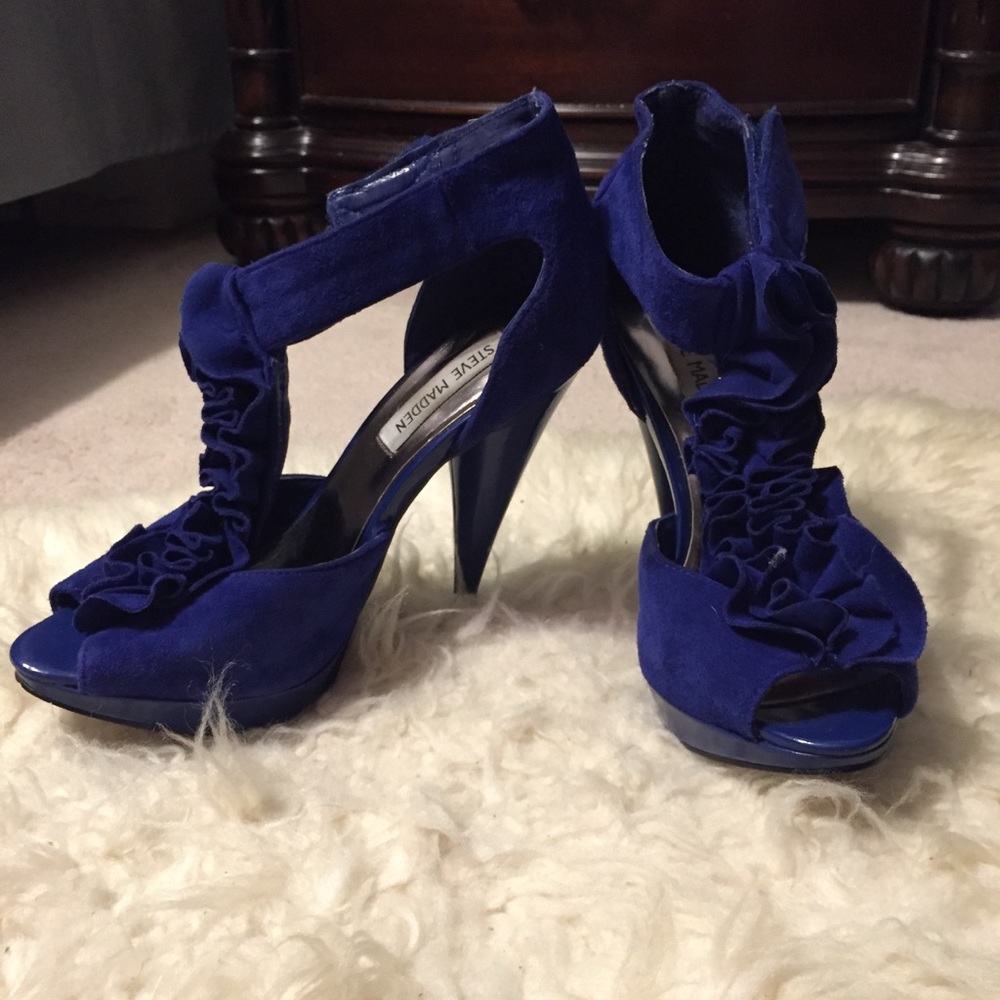 Steve Madden Blue Heels