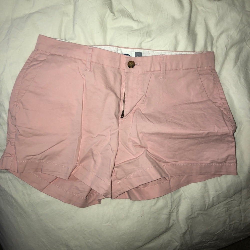 Old Navy baby pink khaki shorts