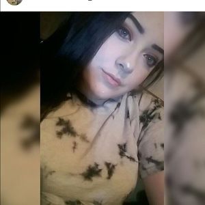 Meet your Posher, Malissa