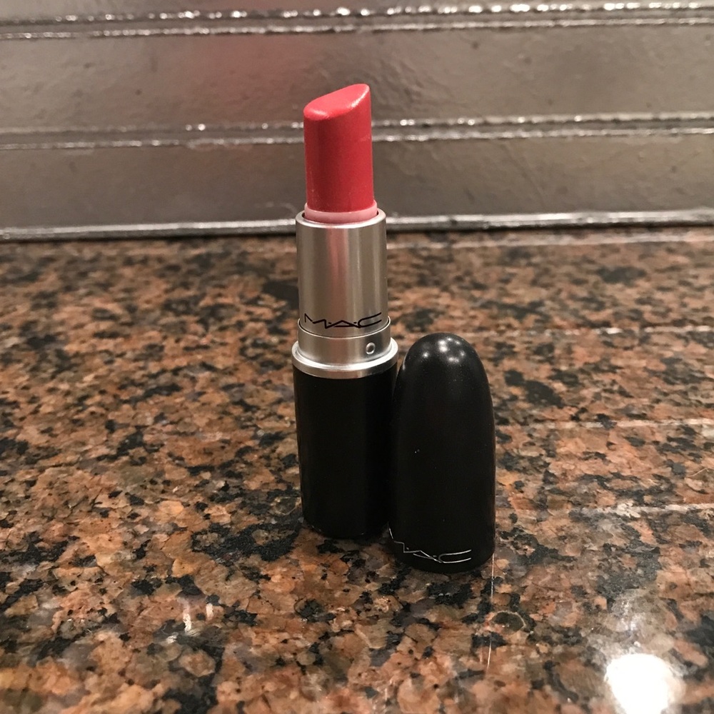 MAC Lipblossom Lustre Lipstick