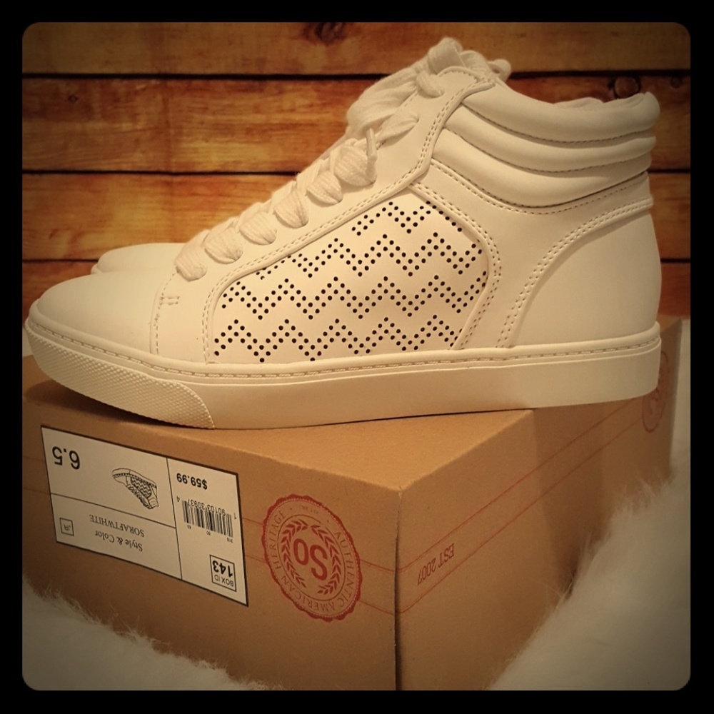 Style & Co Tennis Shoes  NWOT