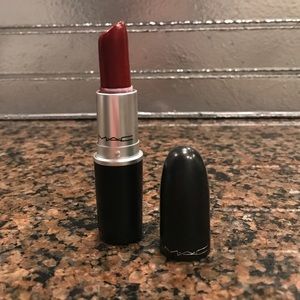 MAC Dubonnet Amplified Lipstick