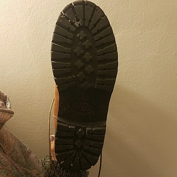 Chippewa steel toed winter boots - Picture 3 of 3