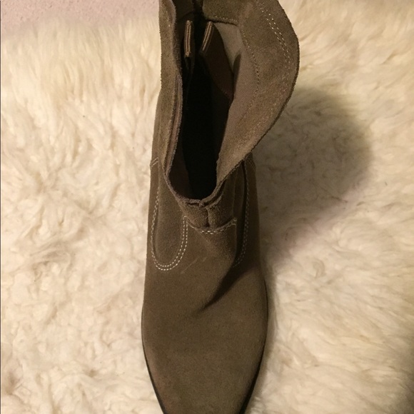 Booties! - Picture 2 of 2