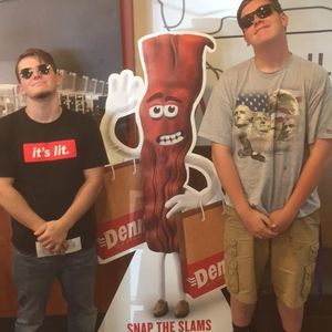 Meet your Posher, Alex