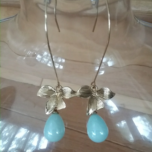 Gorgeous sky blue turquoise LOTUS PEACE flower gol - Picture 5 of 10