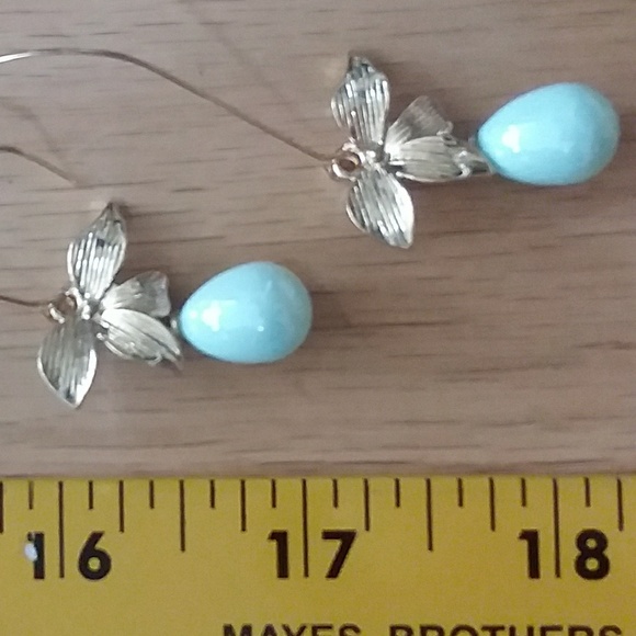 Gorgeous sky blue turquoise LOTUS PEACE flower gol - Picture 2 of 10