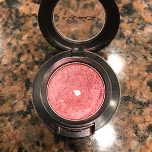 MAC Cranberry Eyeshadow