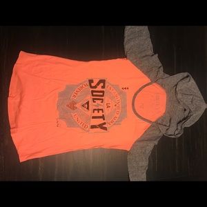 Hooded Society womens 3/4 length sleeve shirt