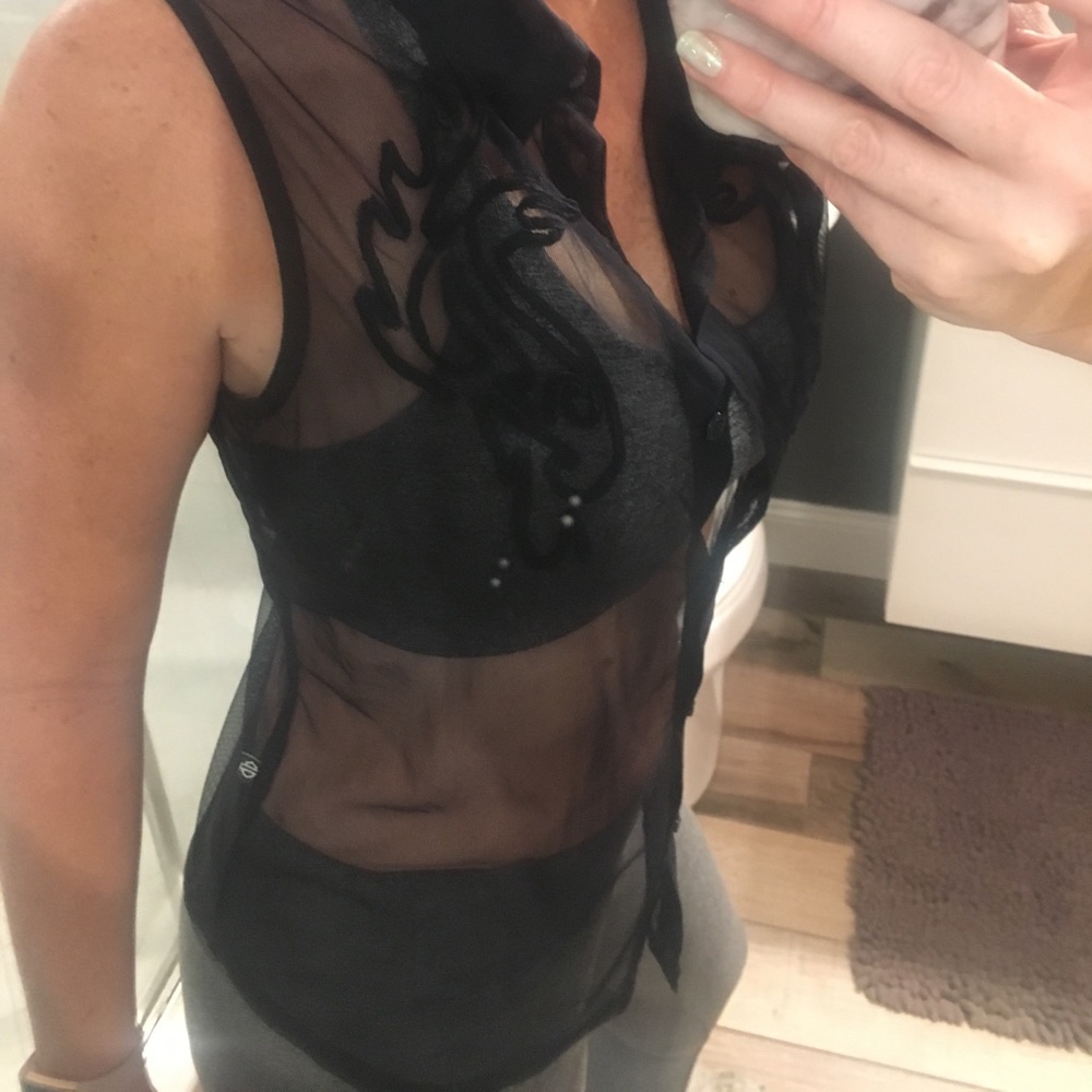 Sheer HD top with cute embroidery