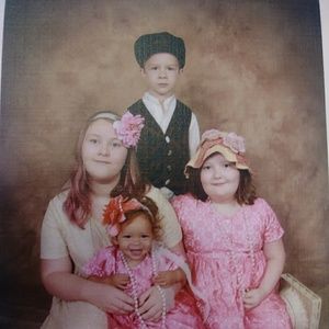 Meet your Posher, Shelly