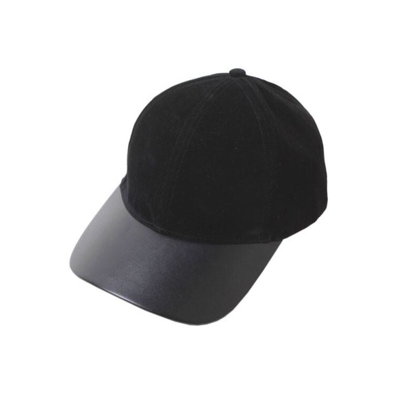 | VELVET + FAUX LEATHER BALL CAP | - Picture 3 of 6