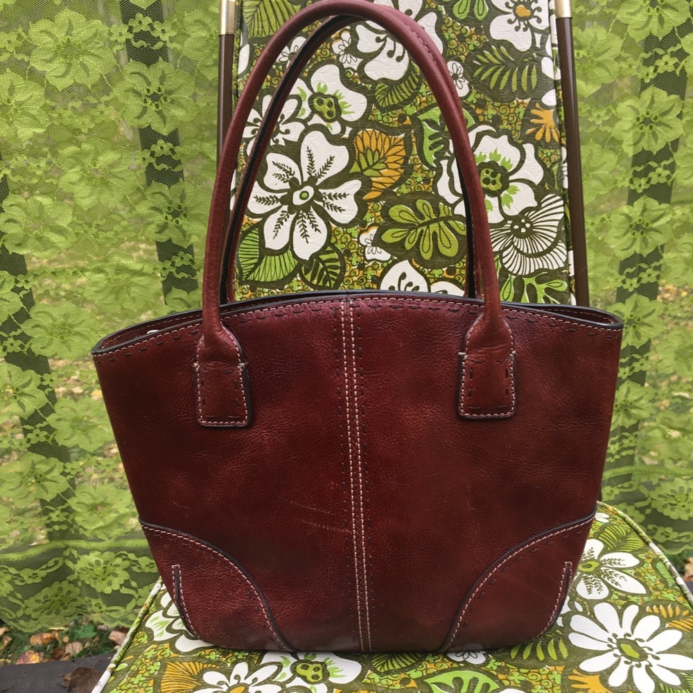 Fossil leather purse! 🎁👜💋