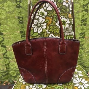 Fossil leather purse! 🎁👜💋