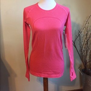 NWT Swiftly Tech Long Sleeve crew neck