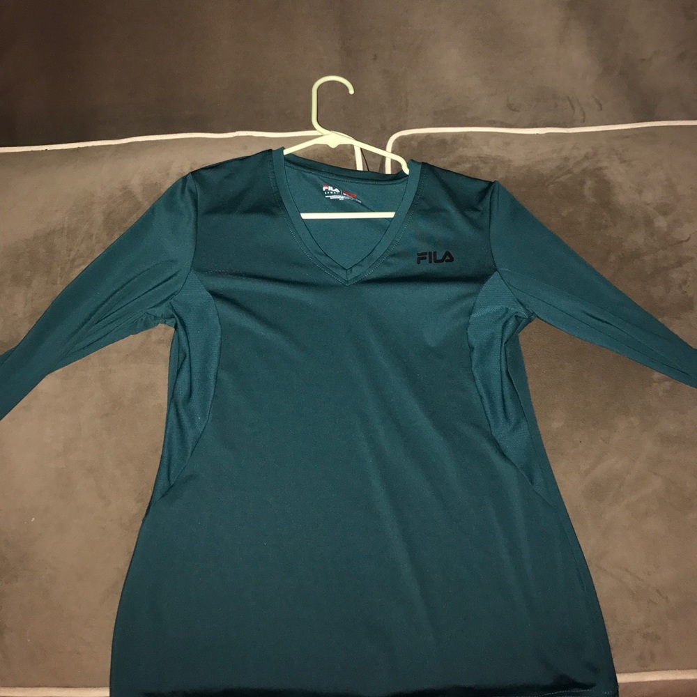 Women's athletic shirt