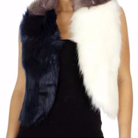 NEW COLOR BLOCK FAUX FUR SUPER SOFT SCARF - Picture 3 of 3