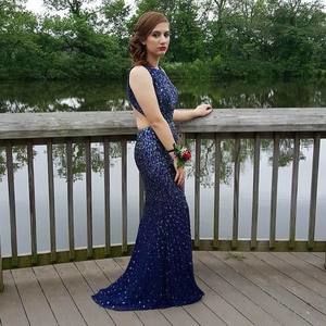 Meet your Posher, Despina