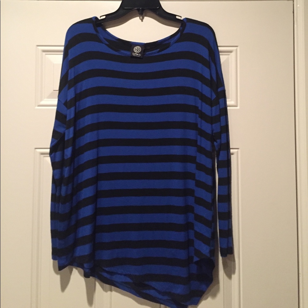 Bobeau Asymmetrical Tunic