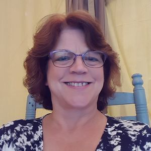 Meet your Posher, Carol