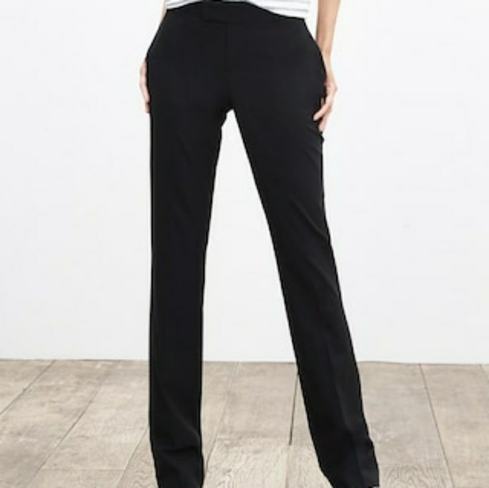 NWT Martin fit straight leg, mid rise petite pants