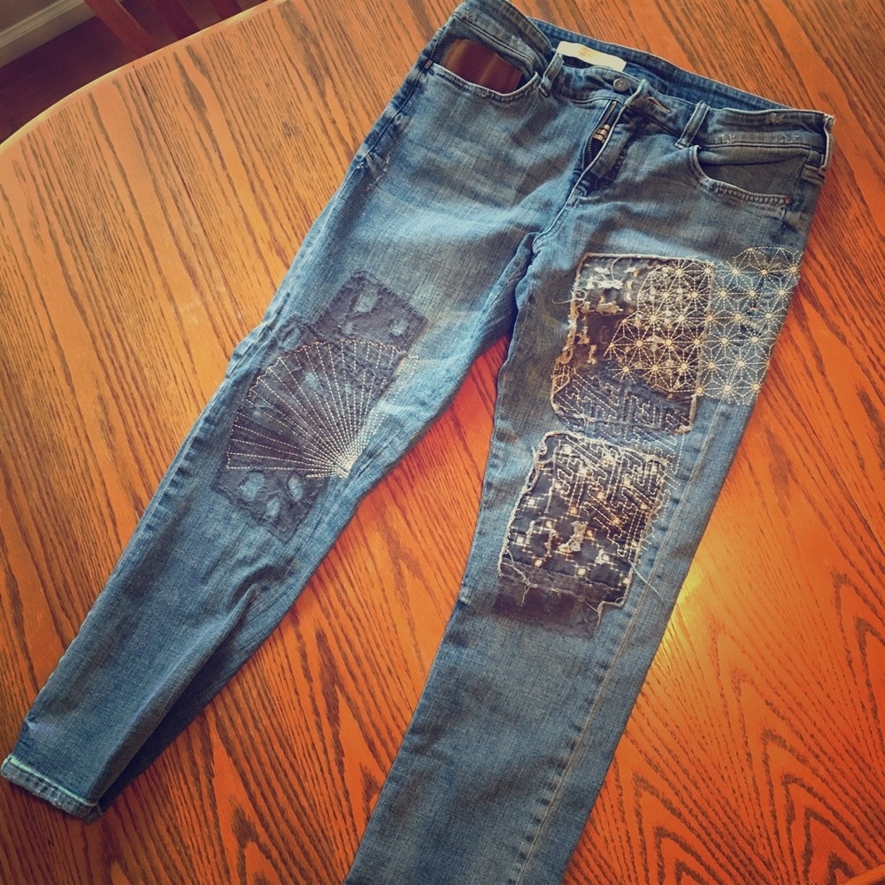 Anthropologie Hyphen Pilcro embellished crop jeans