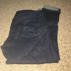 Women’s GAP skinny cropped jeans