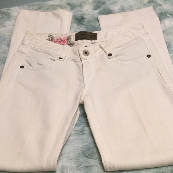 NWOT White jeans..Never worn - Picture 2 of 10