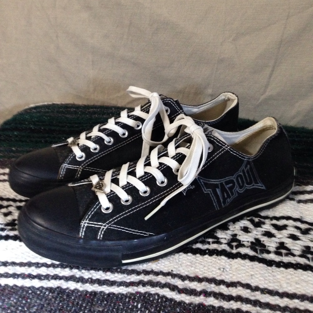 TapOut Men's Low Top Sneakers