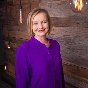 Meet your Posher, Andrea