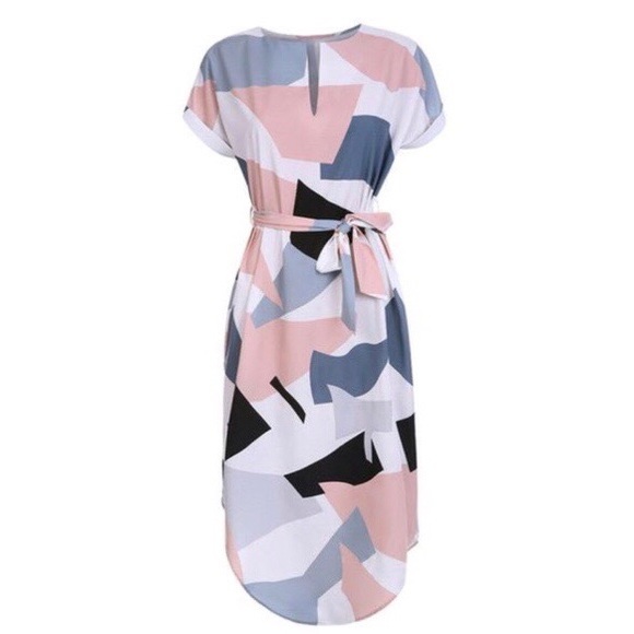 ✨LARGE ONLY✨Geometric Tie-Waist Midi Dress - Picture 4 of 6