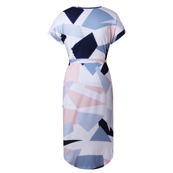 ✨LARGE ONLY✨Geometric Tie-Waist Midi Dress - Picture 5 of 6