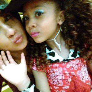 Meet your Posher, Bey