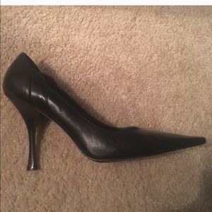 BCBG Black Heels with Pointed Toe