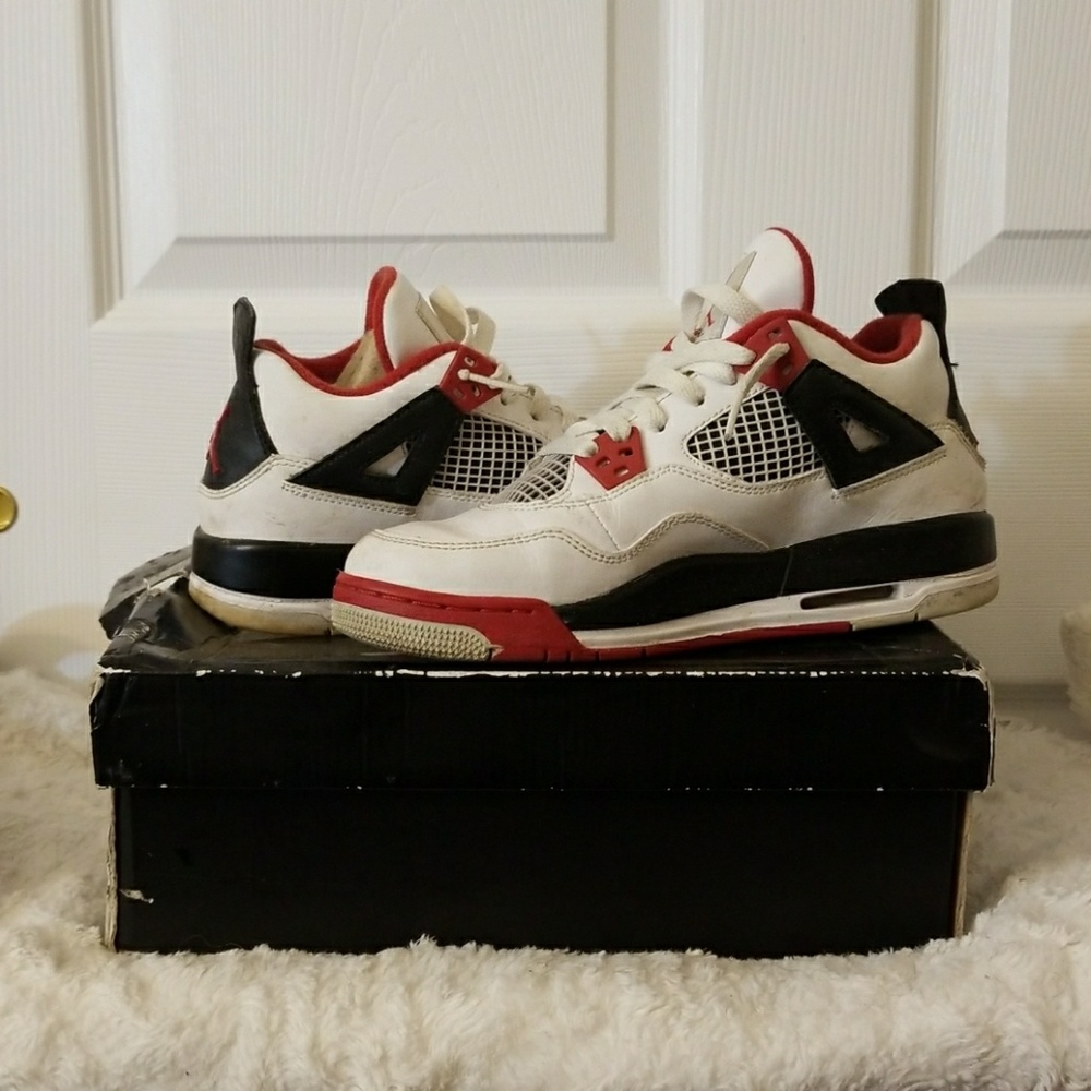 Air Jordan 4 Retro (GS) Youth 5.5
